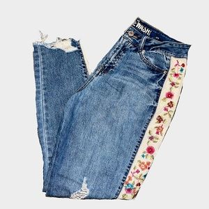 Rewash Flower Embroidered Jeans